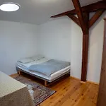 Retro Wooden Touch By Bookinghost Szczecin