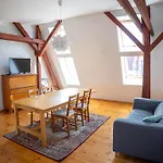 Retro Wooden Touch By Bookinghost Szczecin