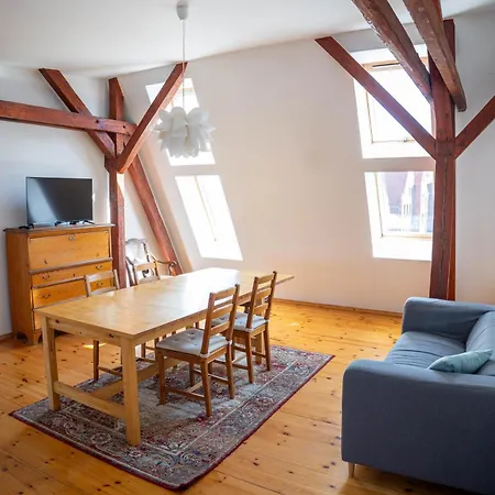 Retro Wooden Touch By Bookinghost 슈체친