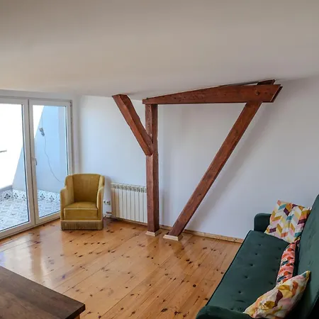 Retro Wooden Touch By Bookinghost 슈체친