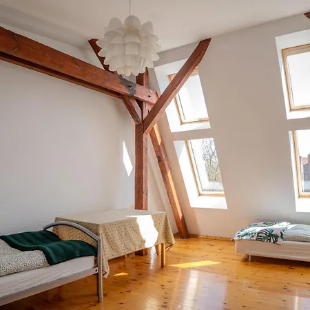 Apartment Retro Wooden Touch *