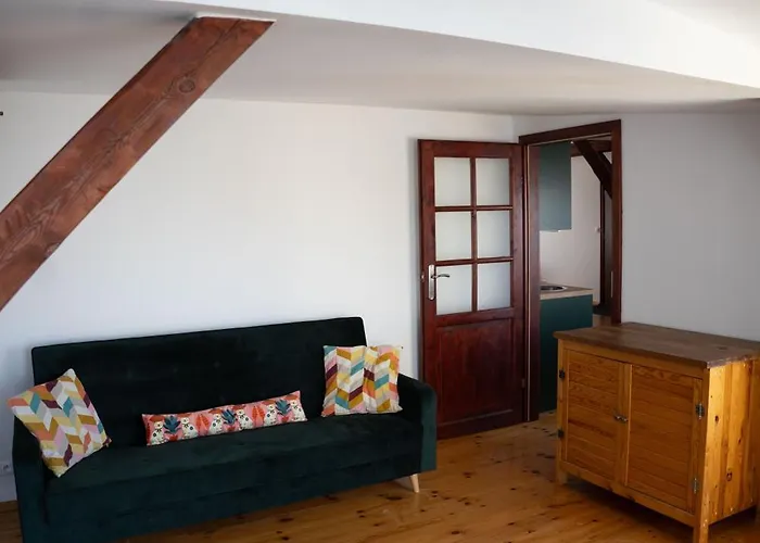 Retro Wooden Touch By Bookinghost Apartman *