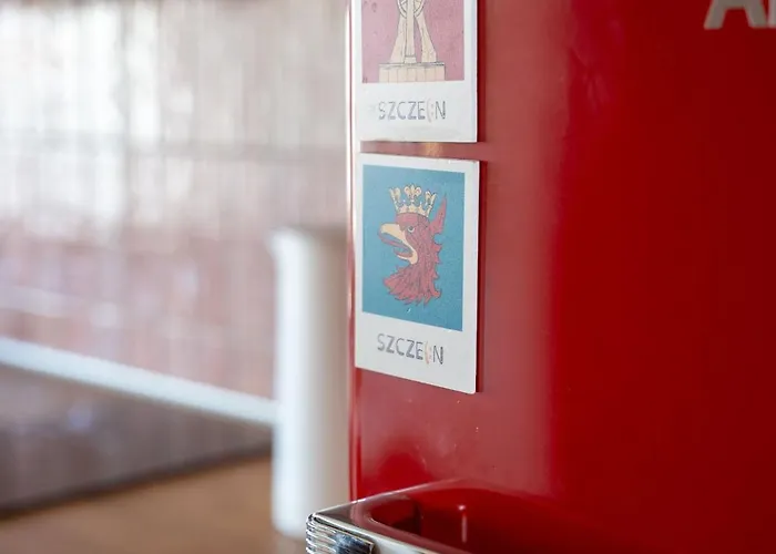 Retro Wooden Touch By Bookinghost Appartamento