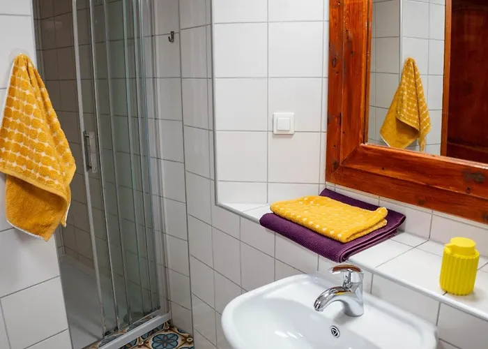 Retro Wooden Touch By Bookinghost Szczecin